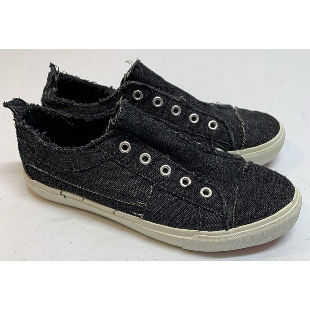 Corkys Womens 8 Babalu Frayed Black Canvas Shoes Laceless Sneakers